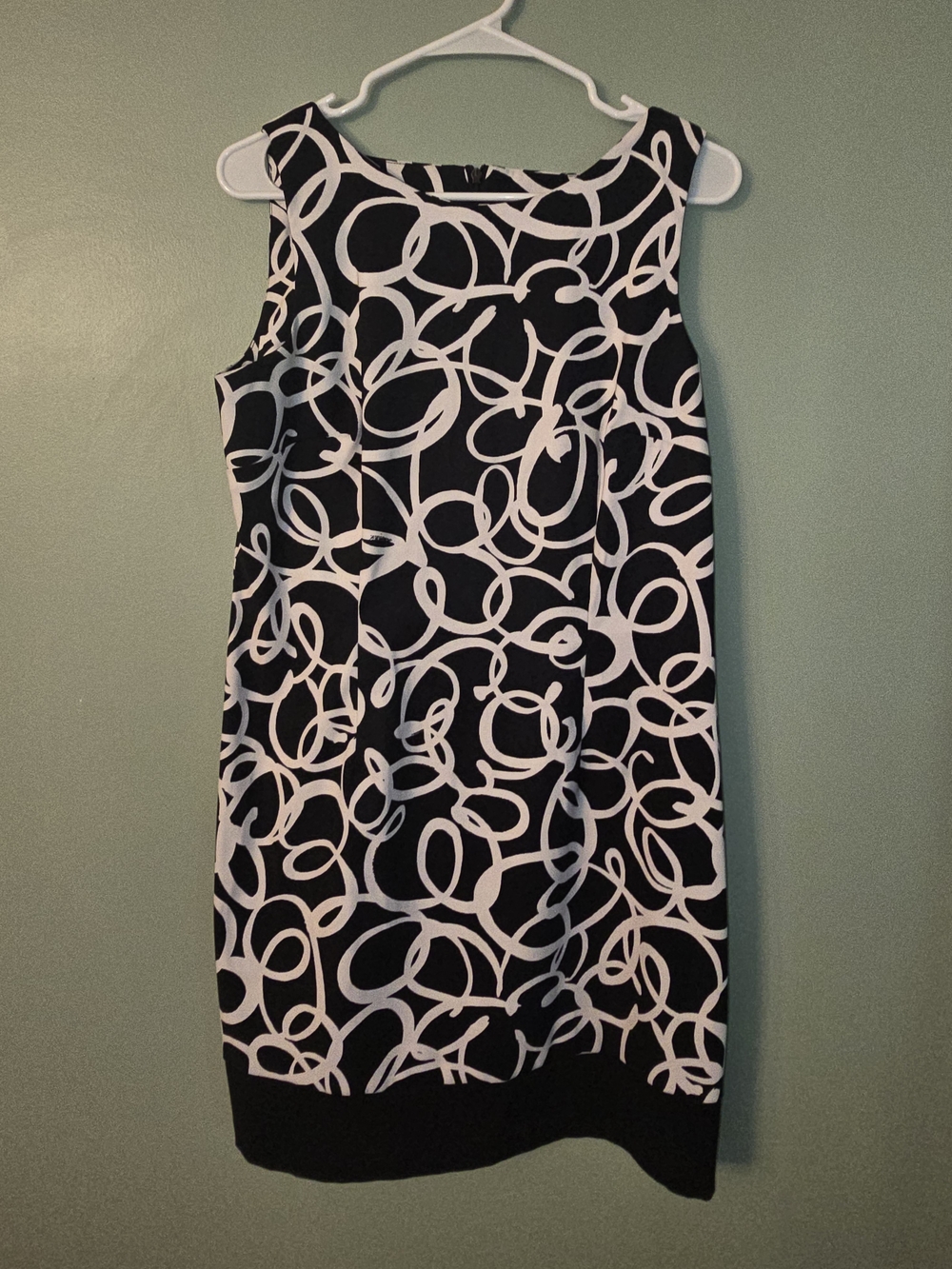 Alyx Black Shift Dress with White Abstract Loop Print